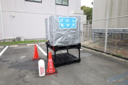 写真:仮説受水槽