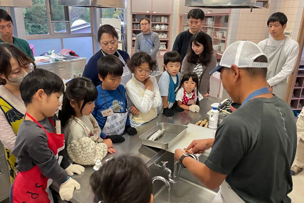 地元漁師から学ぶ親子お魚捌き方教室