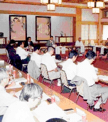 写真：議論の様子