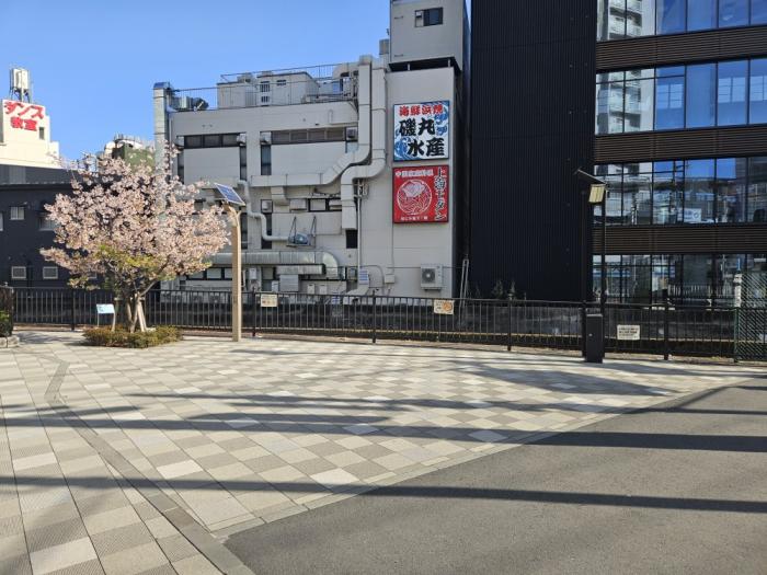 大船駅笠間口前スペース2