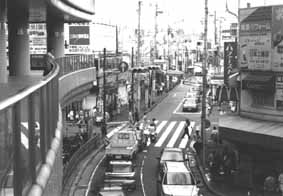 大船駅前道路の写真