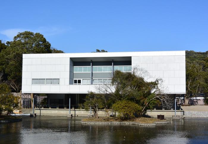 旧神奈川県立近代美術館鎌倉館本館